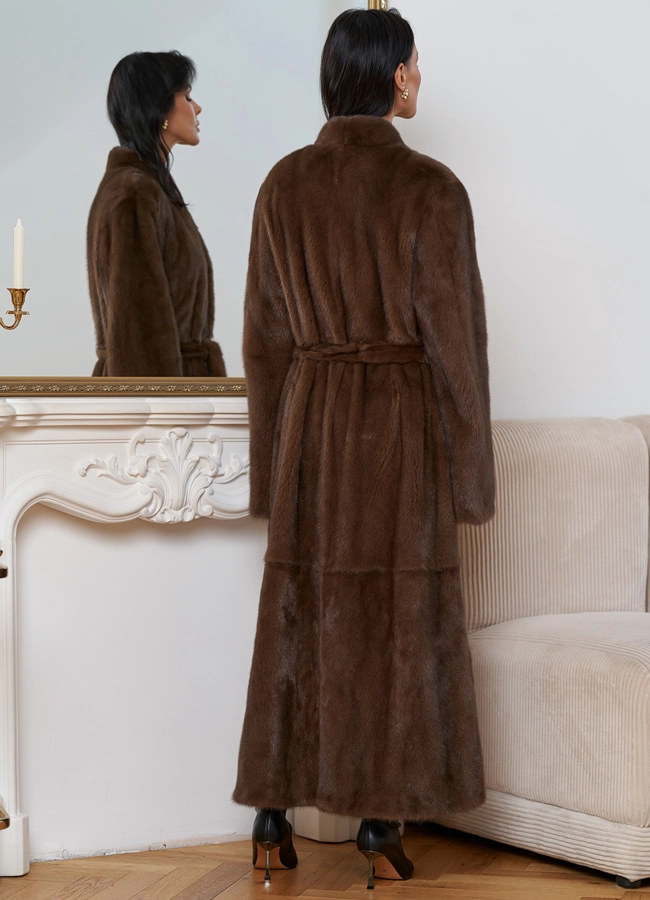 Женская длинная шуба из меха норки модель № 30692 в кредит фото