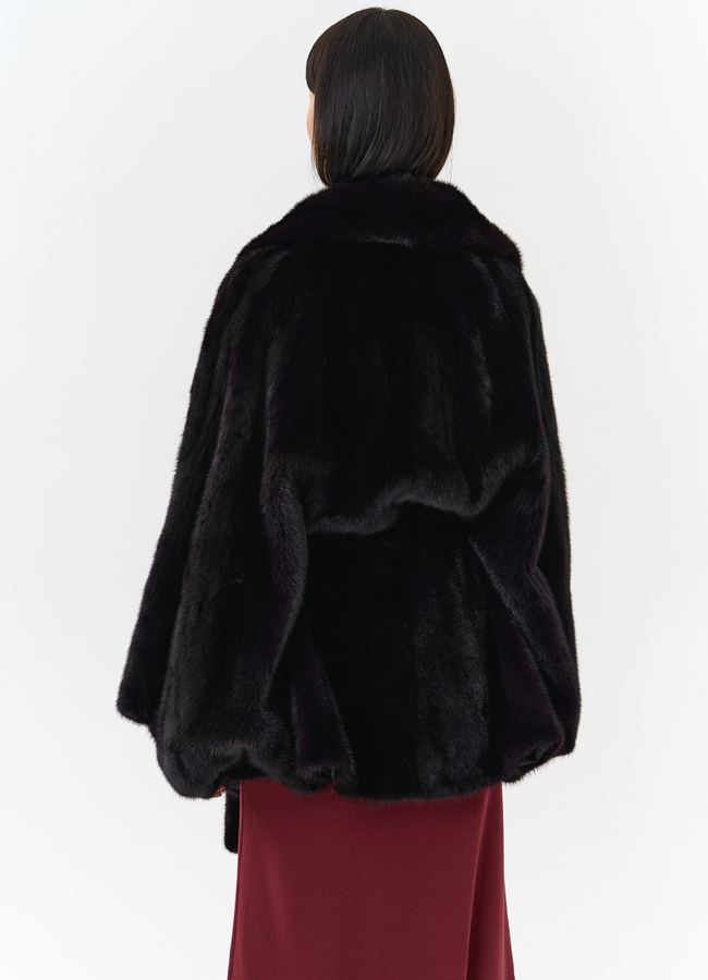 Шуба из меха норки с английским воротником в цвете баклажан модель № 31829 универмаг малина