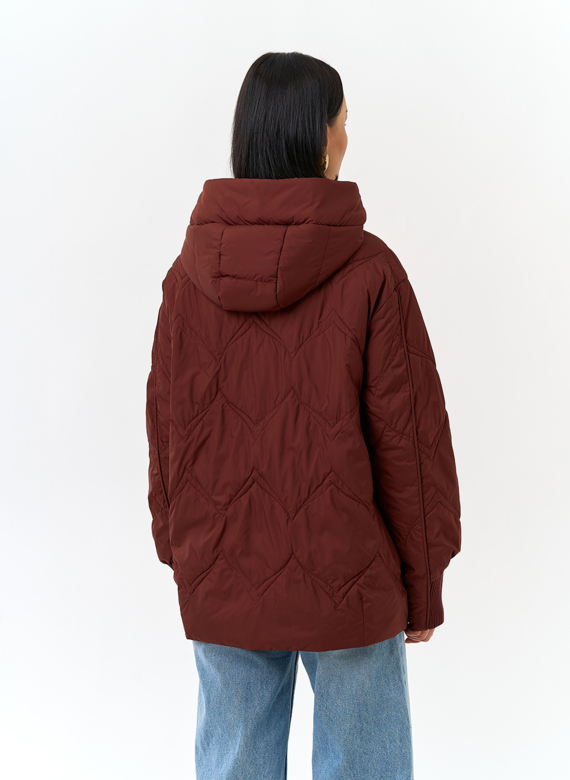 Женская куртка с капюшоном