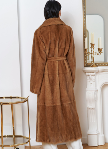 Женская длинная шуба из меха норки