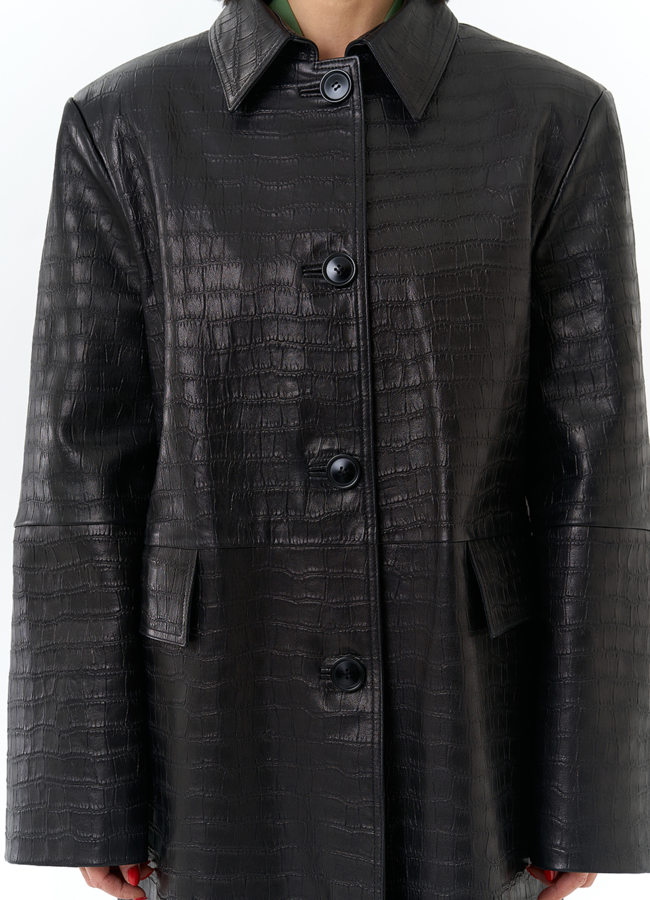 Женский плащ из натуральной кожи  модель № 32870 универмаг малина