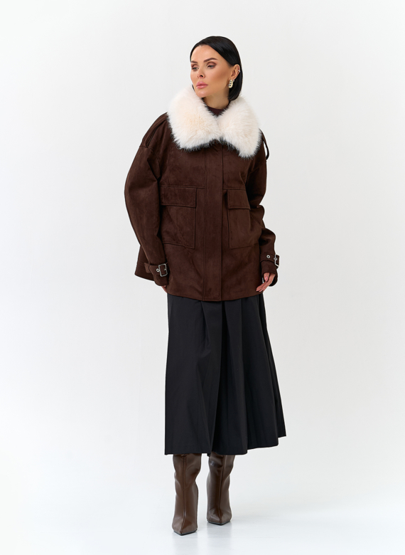 Женская куртка из эко замши с отделкой из эко меха