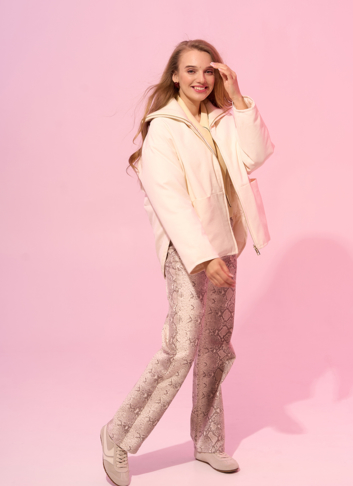 Женская двухсторонняя куртка с высоким воротником