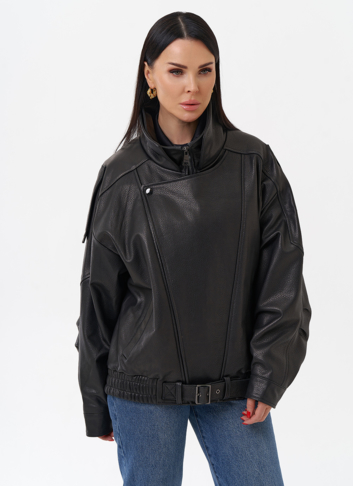 Объемная женская куртка из натуральной кожи