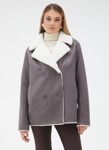 Женская двухсторонняя дубленка из эко кожи с английским воротником