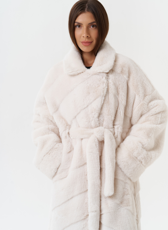 Шуба из эко меха с поясом