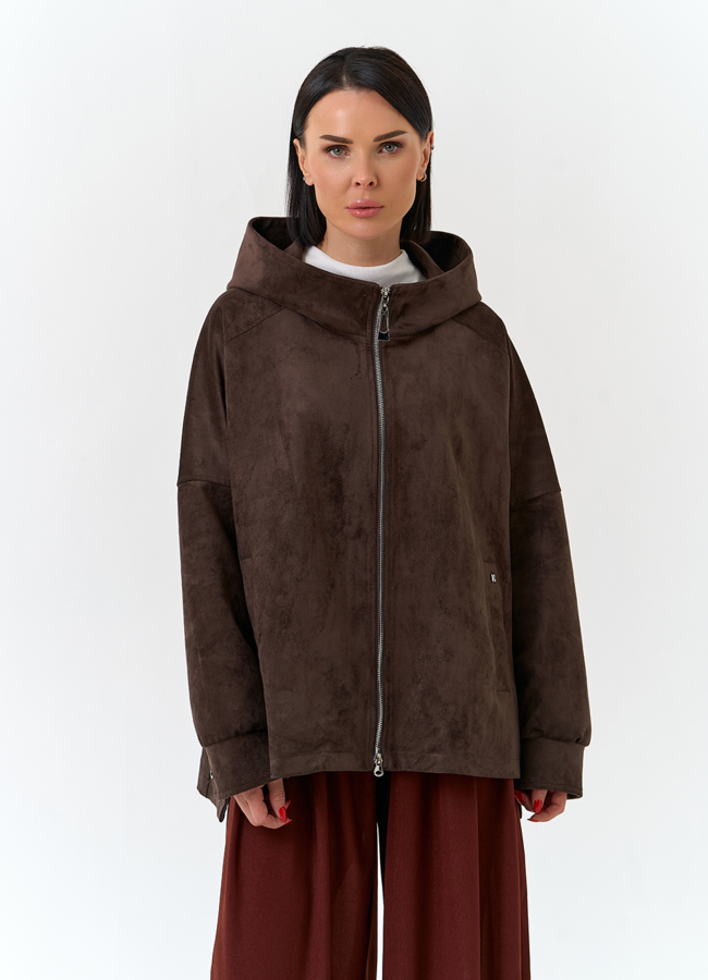 Женская куртка из эко замши с капюшоном модель № 32881 меха малина