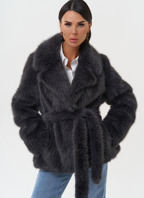 Женская шуба из эко меха с английским воротником