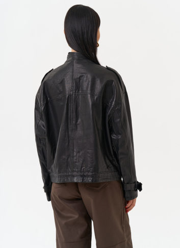 Женская куртка-рубашка из натуральной кожи  прямого силуэта