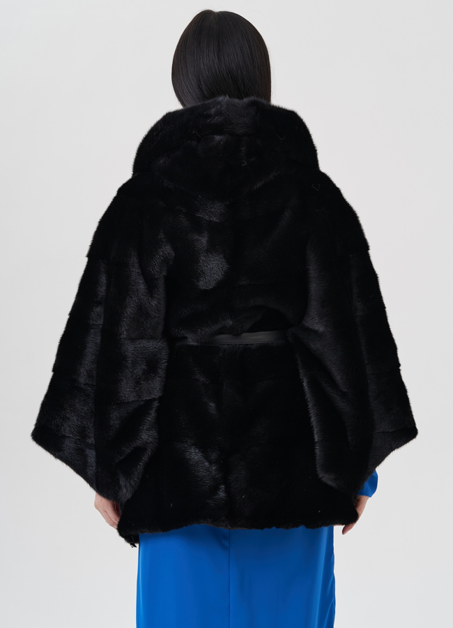 Шуба из норки с капюшоном  модель № 24386 универмаг малина